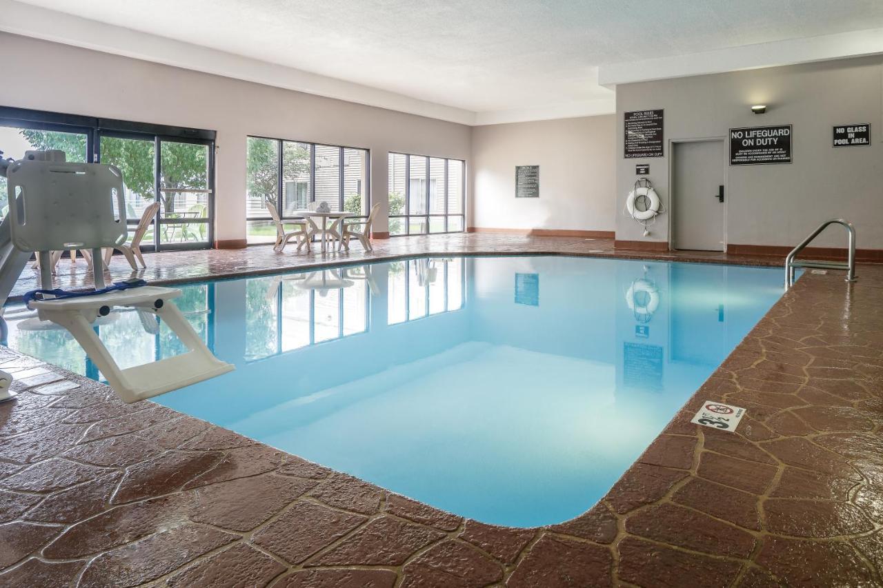 Holiday Inn Coralville - Iowa City By Ihg Extérieur photo