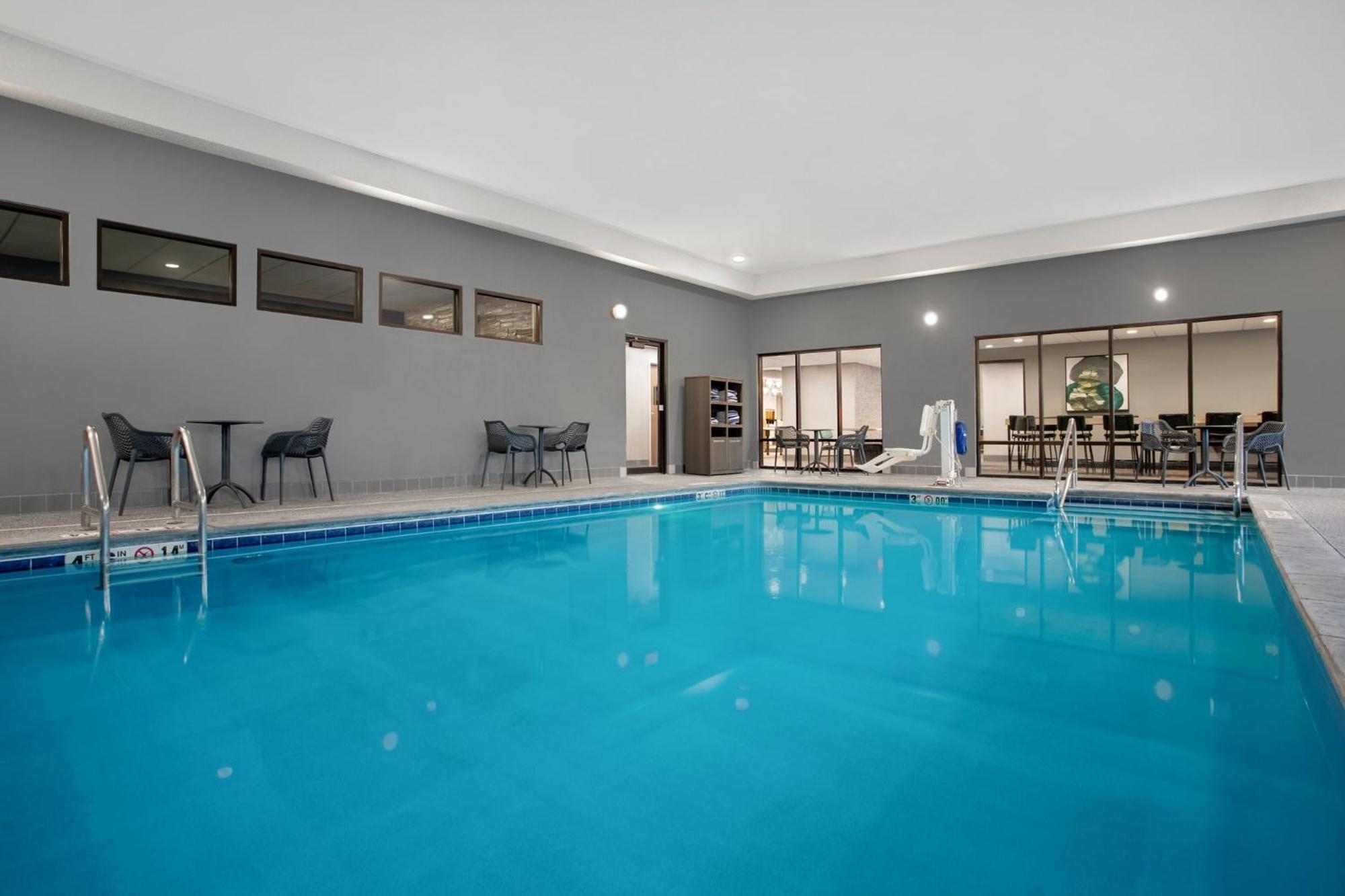 Holiday Inn Coralville - Iowa City By Ihg Extérieur photo